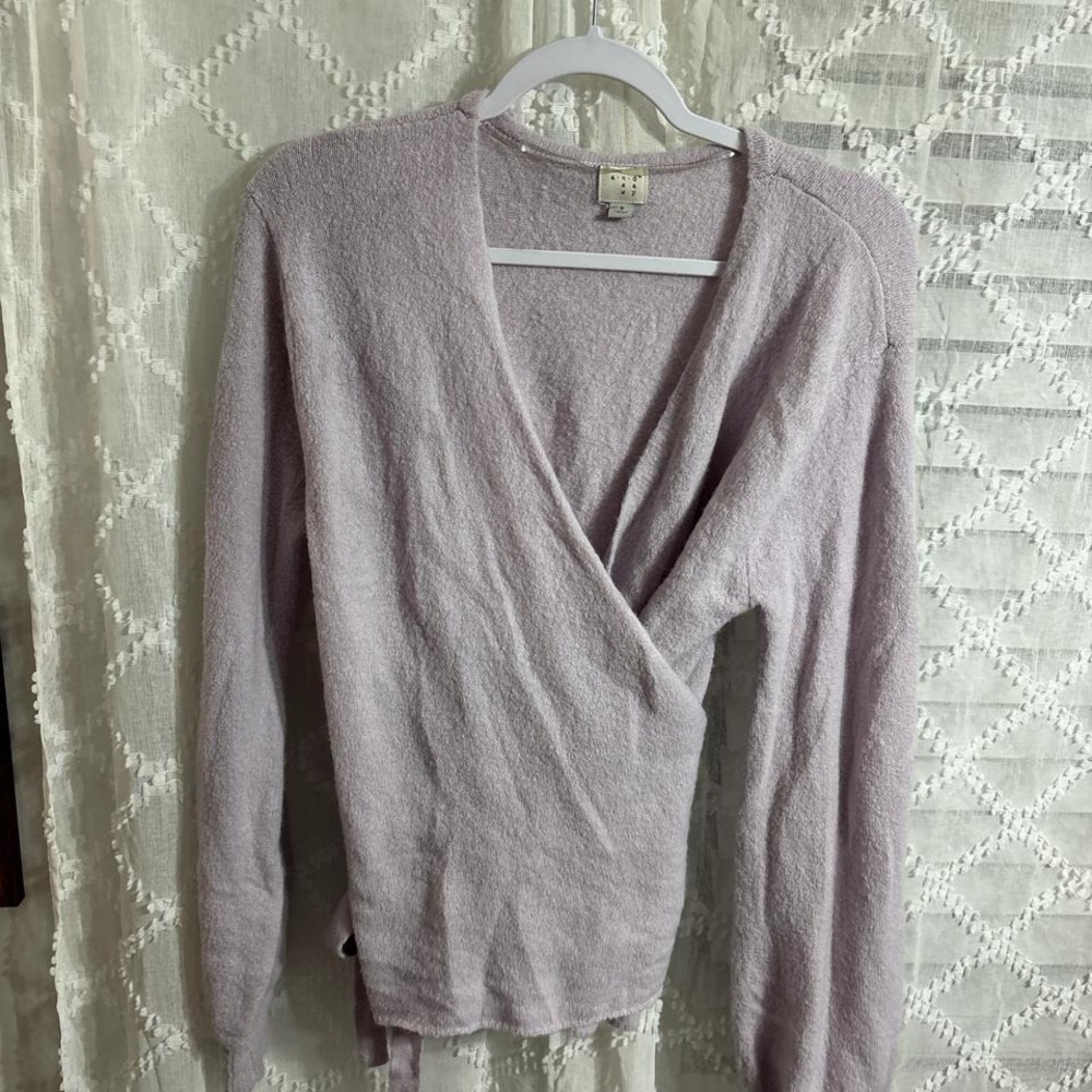 Soft wrap sweater‎